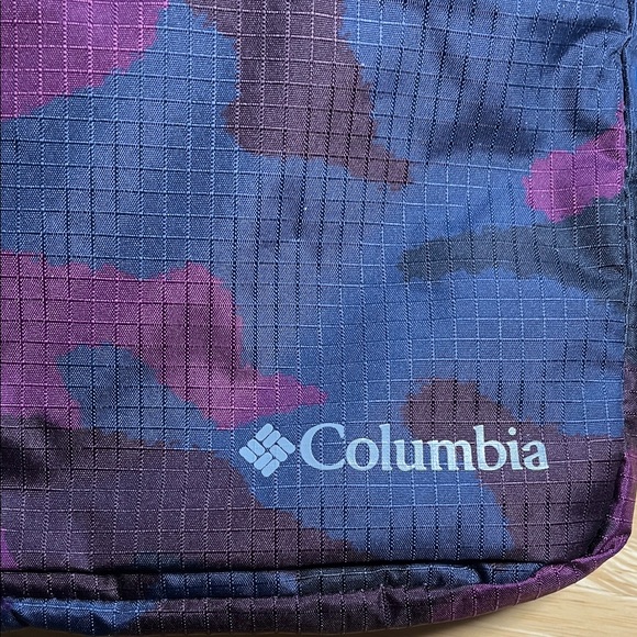 Columbia Tandem Trail waist bag rare Dark Nocturnal/Plum Camo NWT - Picture 9 of 11